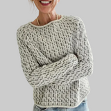Sweter damski o strukturalnej fakturze