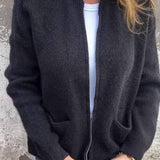 Sweter damski dzianinowy z zamkiem i kieszeniami