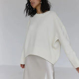 Sweter damski oversize z długim rękawem